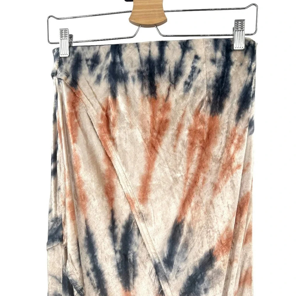 Free People Serious Swagger Tie Dye Skirt Crushed Velvet Size‎ Small - Picture 7 of 12